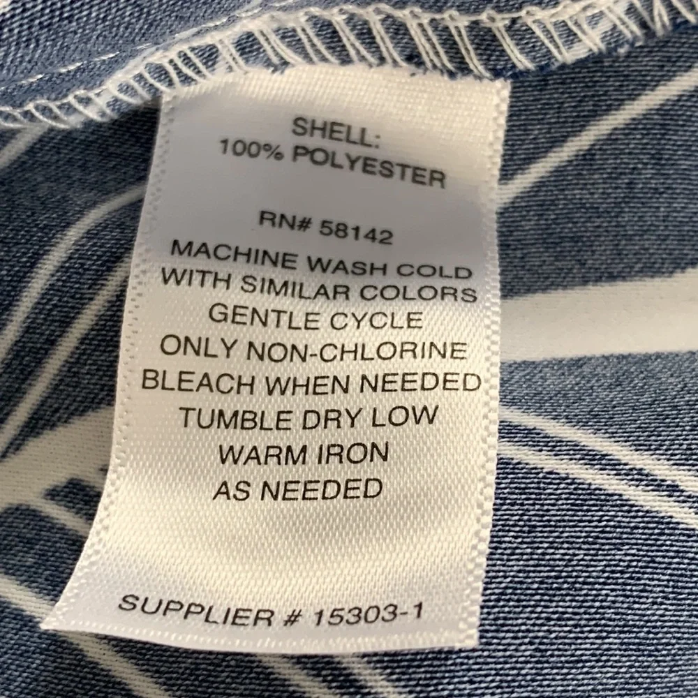 Liz Claiborne Short Sleeve Leaf A-Line Dress